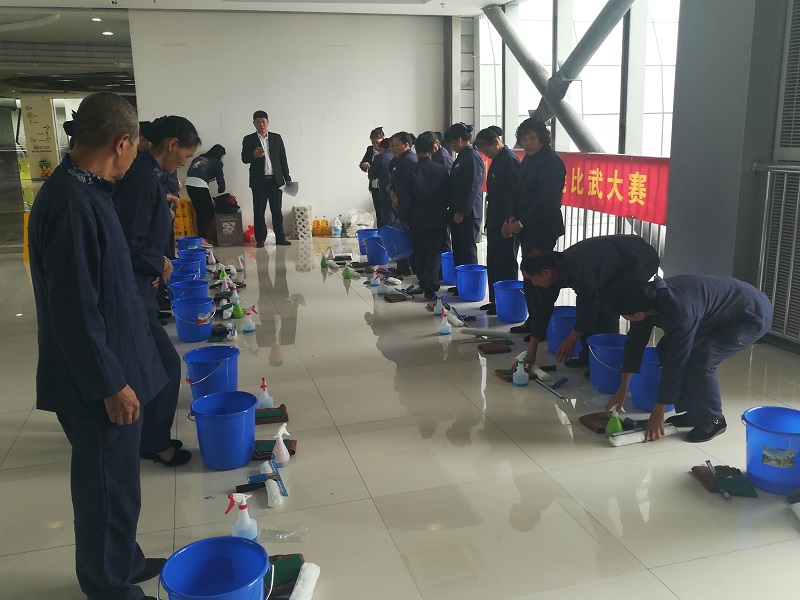 厦门孔雀河寒冬练兵,驻场保洁技能大比武