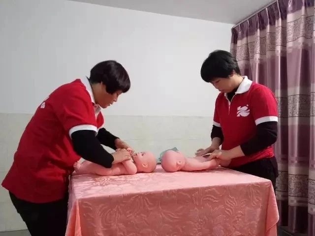 2019月嫂培训开课了